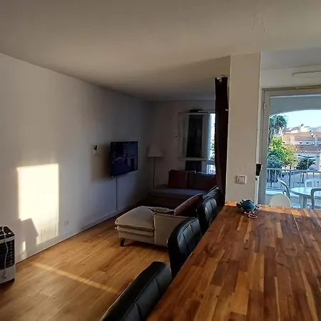 Chez Sofia T3 View Port Private Parking And Pool דירה *