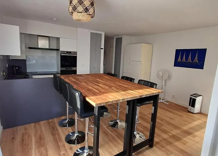 Daire Chez Sofia T3 View Port Private Parking And Pool