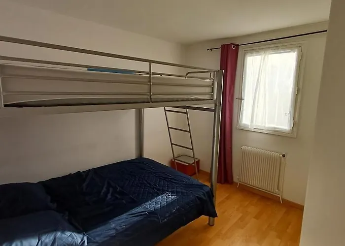 Chez Sofia T3 View Port Private Parking And Pool Daire Agde